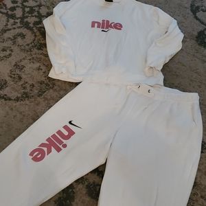 Jogging suit